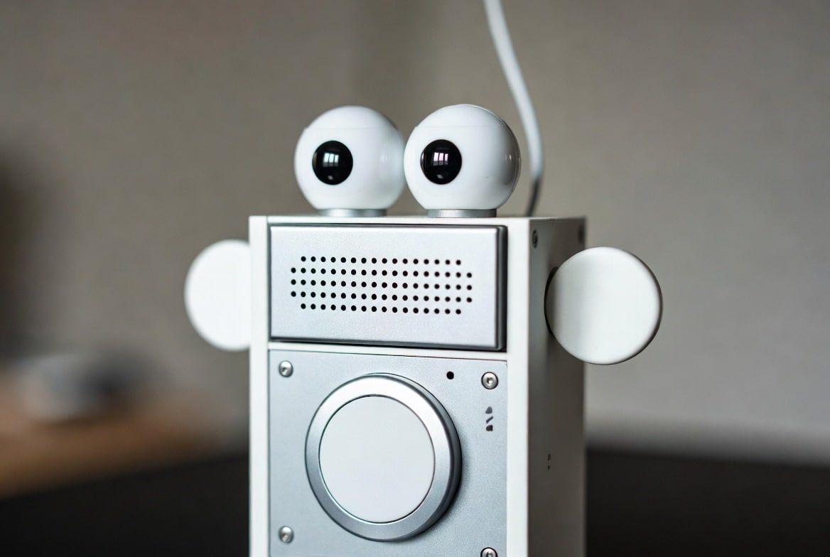 openai-developing-ai-hardware